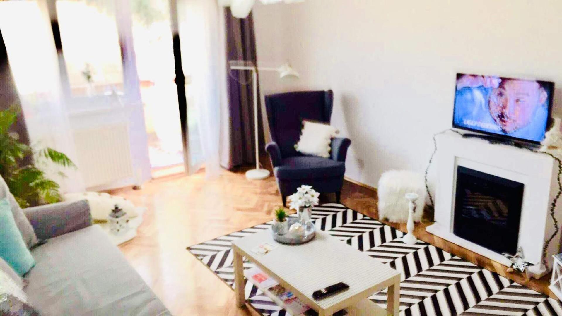 Apartment A Citadelle De Caroline Alba Iulia